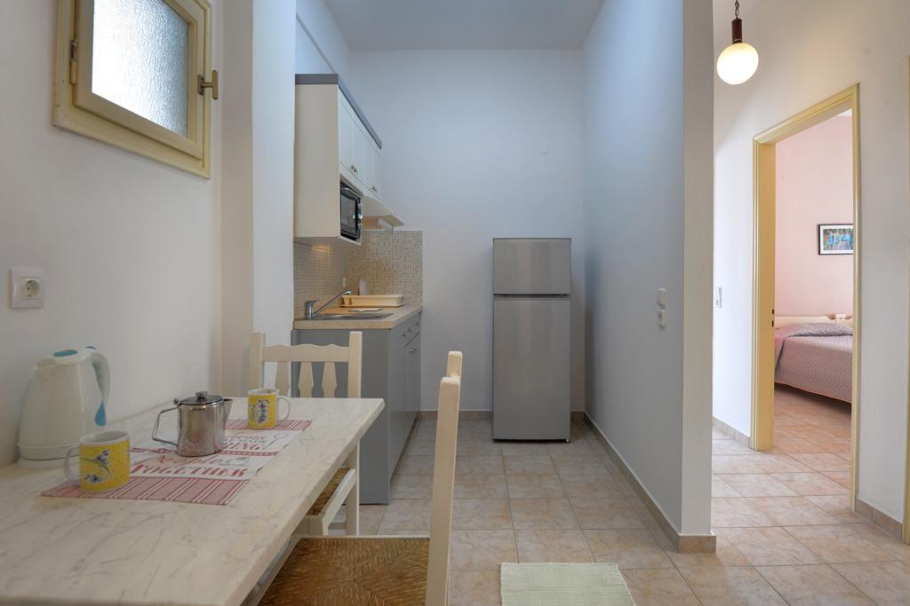 Filorian Hotel Apartments Acharavi  Ngoại thất bức ảnh