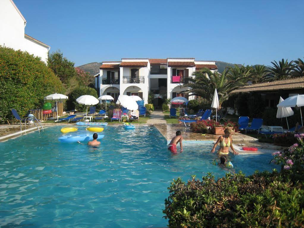 Filorian Hotel Apartments Acharavi  Ngoại thất bức ảnh
